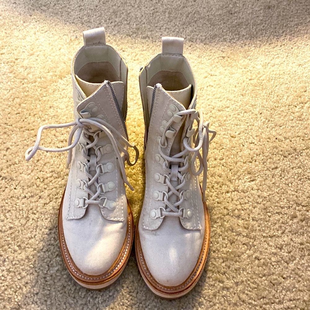 Dolce vita canvas boots